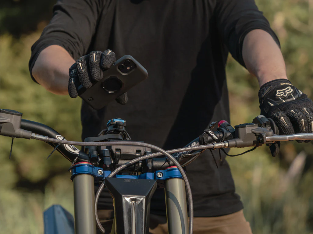 Motorcycle Kits - iPhone - Image 127
