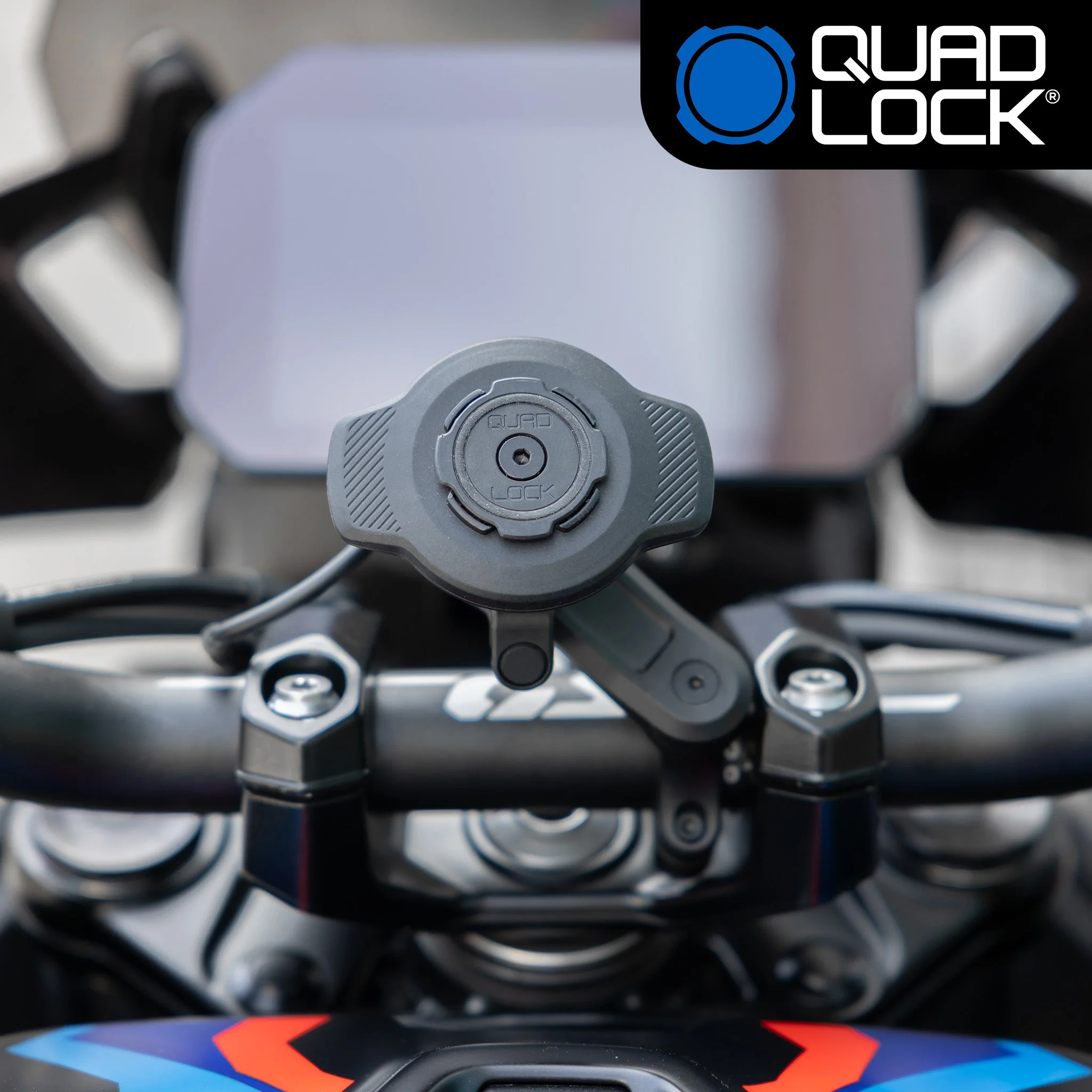 Quad Lock 360 Head - USB Waterproof Wireless Charging Head - Image 2